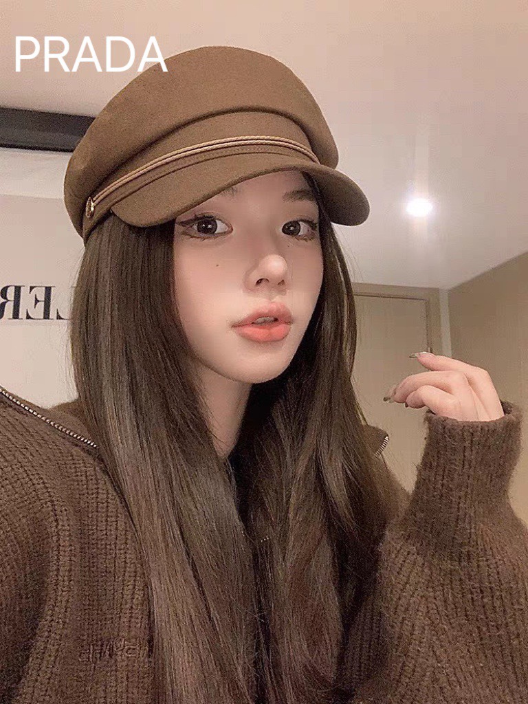 NO:214932,Prada Prada autumn and winter new counter synchronized big brand military hats, new models are on the shelves, super easy to match, hurry up and buy hats, fisherman hats, baseball hats, knitted hats, hats, prada, prada, espadrilles, hats19860909普拉达Prada秋冬新款专柜同步大牌军帽,新款上架,超好搭配,赶紧入手吧帽子渔夫帽棒球帽针织帽,帽子,prada,prada,espadrilles,hats,hat