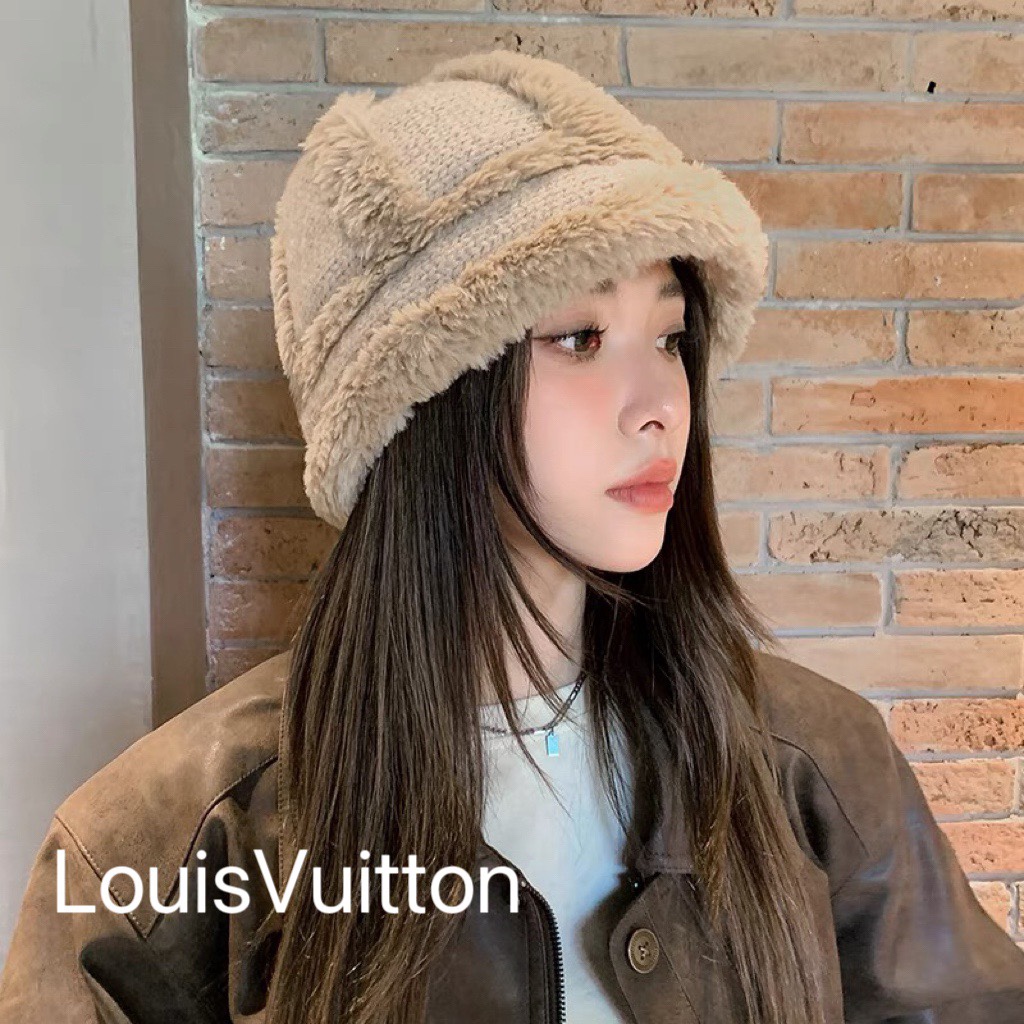 NO:214927,Louis Vuitton Plush fisherman hat women autumn and winter Japanese versatile temperament bucket hat thickened warm head basin hat showing face small hat fisherman hat baseball hat knit hat, hat, louis vuitton, louis vuitton, espadrilles, hats19860909LouisVuitton路易威登 毛绒渔夫帽子女秋冬季日系百搭气质水桶帽加厚保暖包头盆帽显脸小帽子渔夫帽棒球帽针织帽,帽子,louis vuitton,louis vuitton,espadrilles,hats,hat