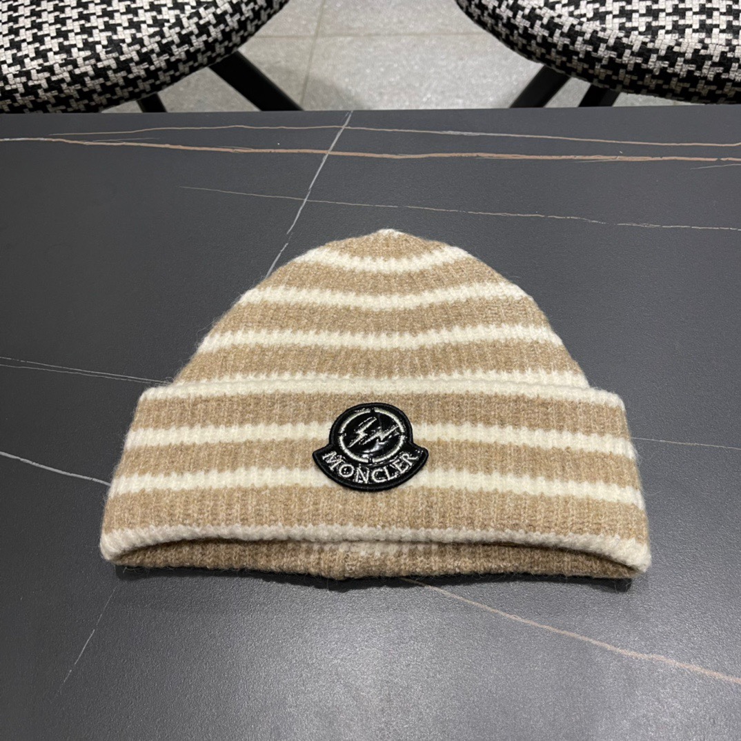 NO:214943,Moncler official website latest LOGO silhouette knit hat, with dust bag on the cover counter, especially popular, using selected wool hats, fisherman hats, baseball hats, knit hats, hats, christian louboutin, Moncler, espadrilles, hats19860909蒙口Moncler官网最新LOGO蒙口针织帽,配蒙口专柜防尘袋,特别火爆,采用精选毛线帽子渔夫帽棒球帽针织帽,帽子,christian louboutin,Moncler,espadrilles,hats,hat
