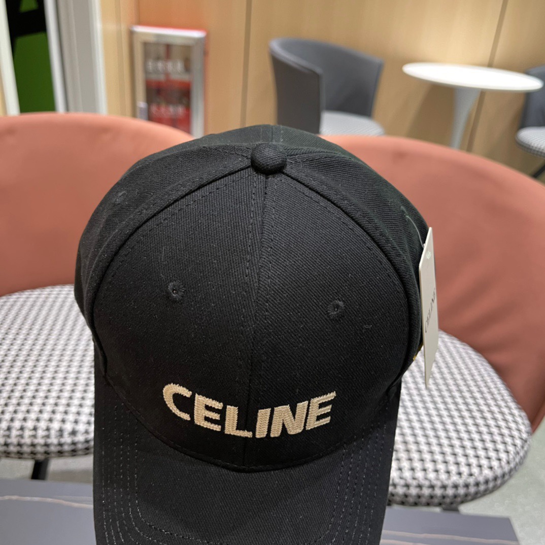 CELINE赛琳2024新款简约棒球帽专柜同步出货大牌款超好搭配赶紧入手！