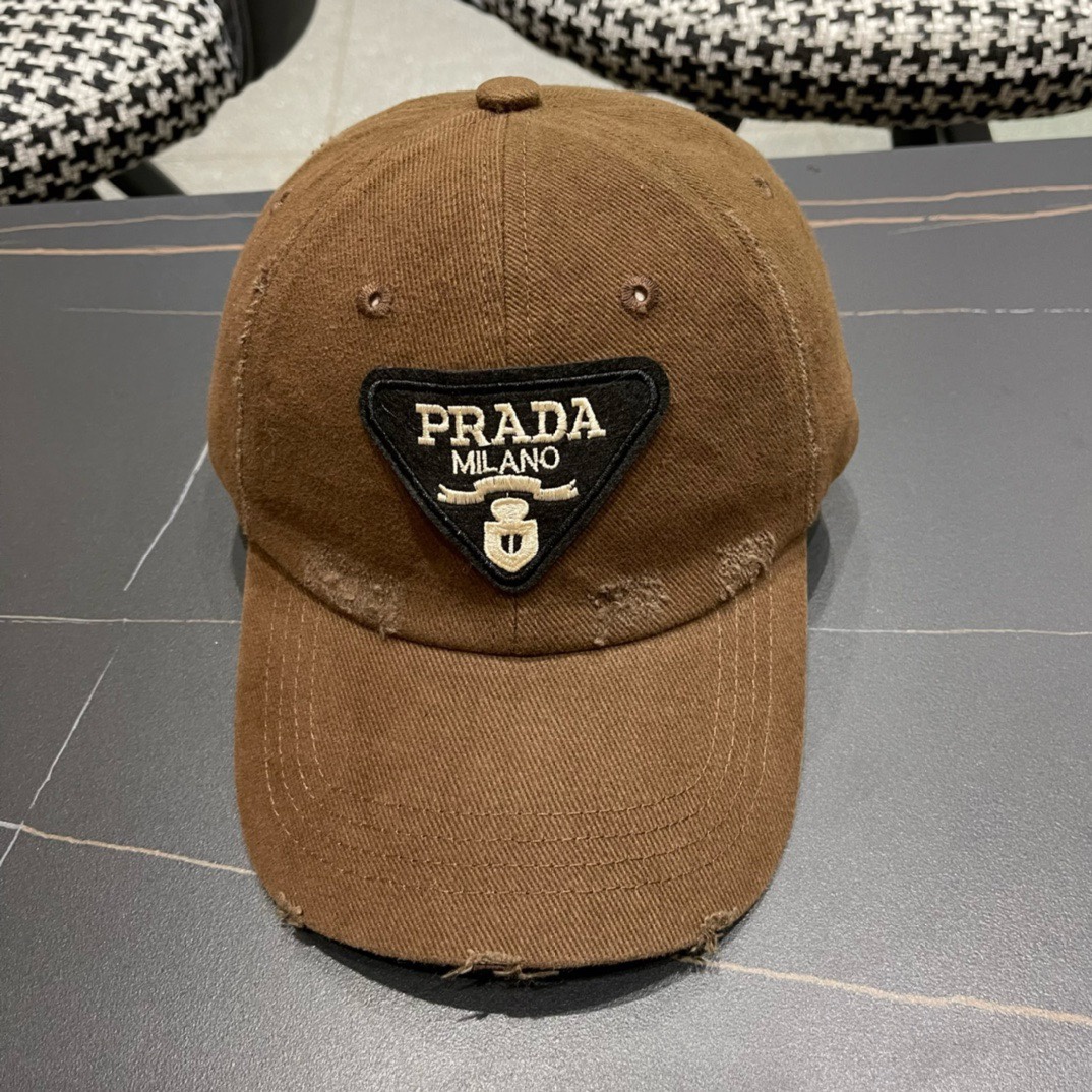 普拉达Prada2024新款经典三角标棒球帽万能必留款戴一万年都好看日常刚需颜色完美帽型正点简直谁戴都好