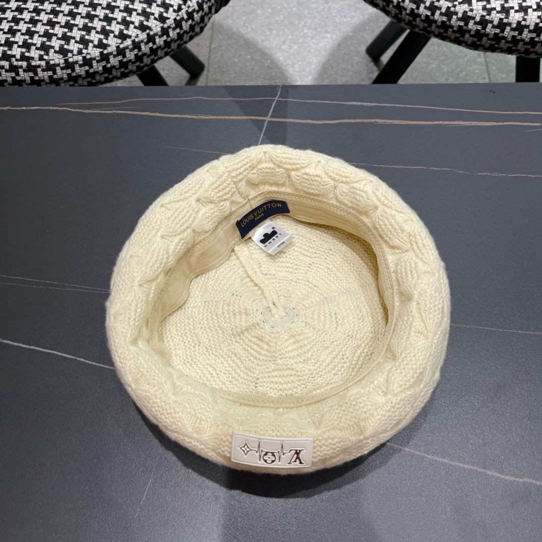 路易威登棒球帽LouisVuitton早秋街头辣妹前进帽子女贝雷帽棉麻时尚气质画家鸭舌帽