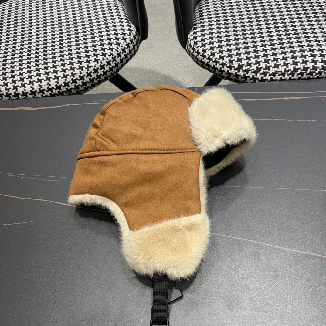 MONCLER拼接麂皮绒毛绒雷锋帽子男女户外滑雪保暖加厚骑车防寒东北帽