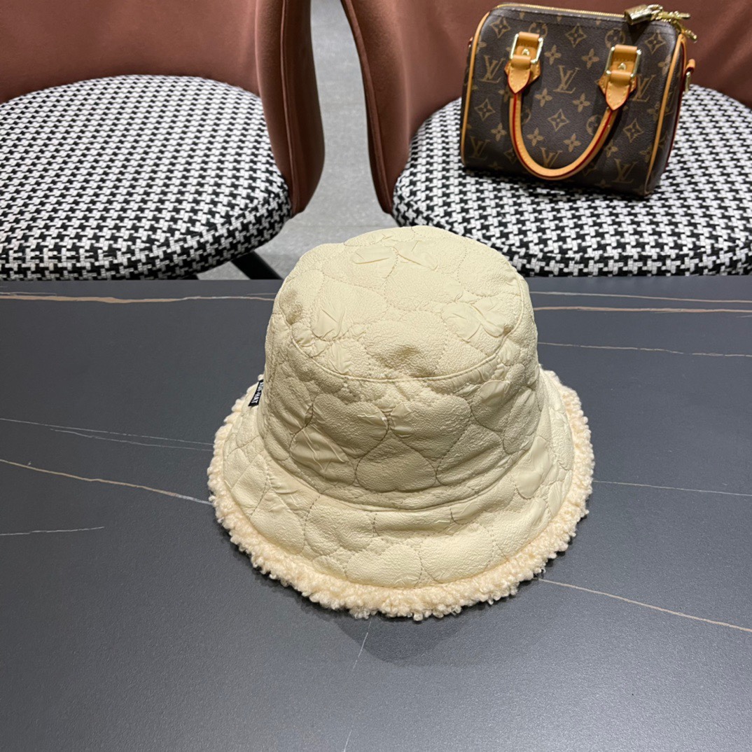 蒙口moncler羊羔绒双面渔夫帽子女秋冬季时尚百搭显脸小保暖加绒加厚防寒盆帽