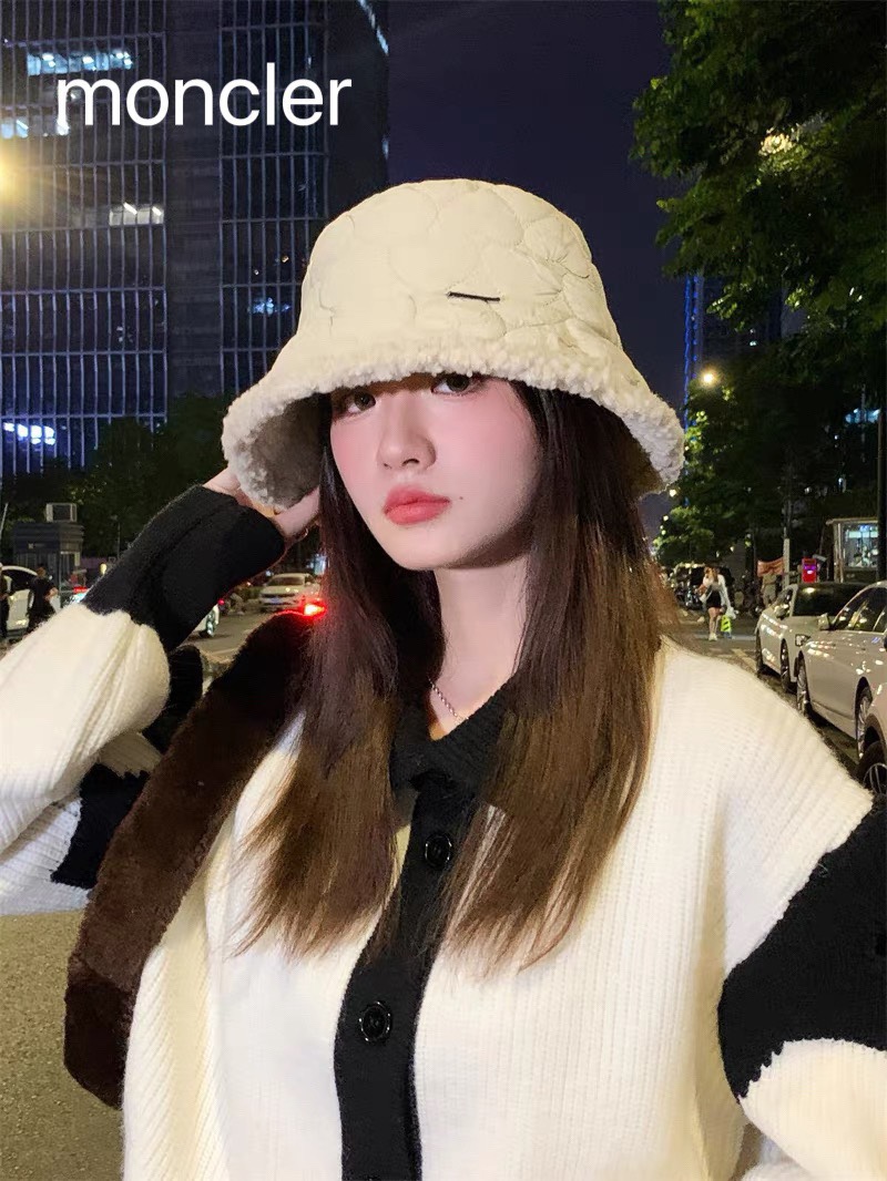 蒙口moncler羊羔绒双面渔夫帽子女秋冬季时尚百搭显脸小保暖加绒加厚防寒盆帽