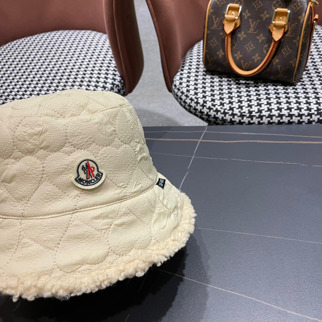 蒙口moncler羊羔绒双面渔夫帽子女秋冬季时尚百搭显脸小保暖加绒加厚防寒盆帽