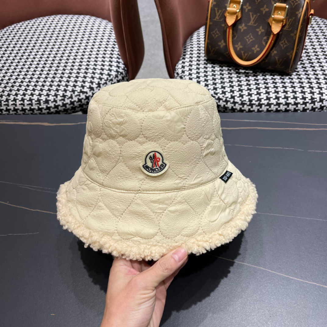 蒙口moncler羊羔绒双面渔夫帽子女秋冬季时尚百搭显脸小保暖加绒加厚防寒盆帽