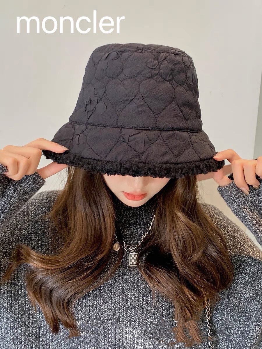 蒙口moncler羊羔绒双面渔夫帽子女秋冬季时尚百搭显脸小保暖加绒加厚防寒盆帽