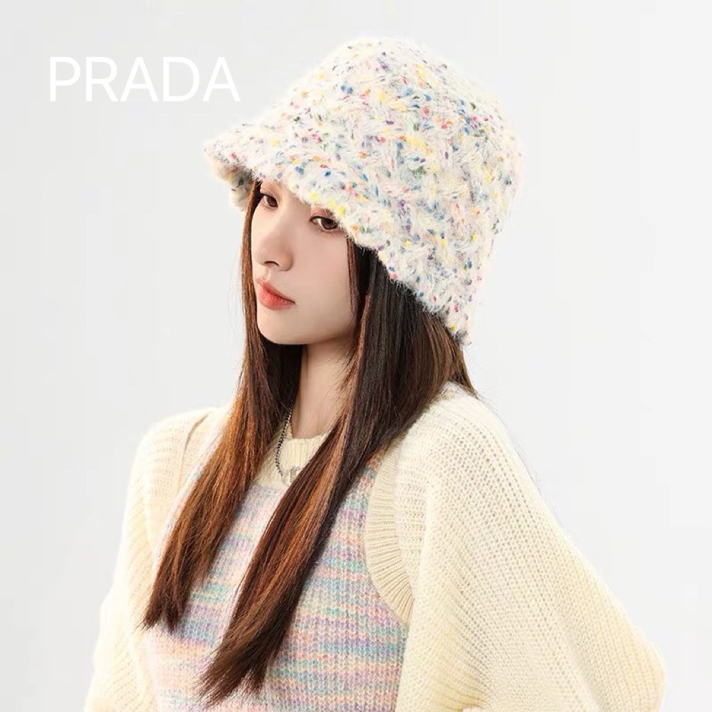PRADA渔夫帽子女秋冬季2023年新款百搭显脸小潮纯色加厚保暖护耳套头帽