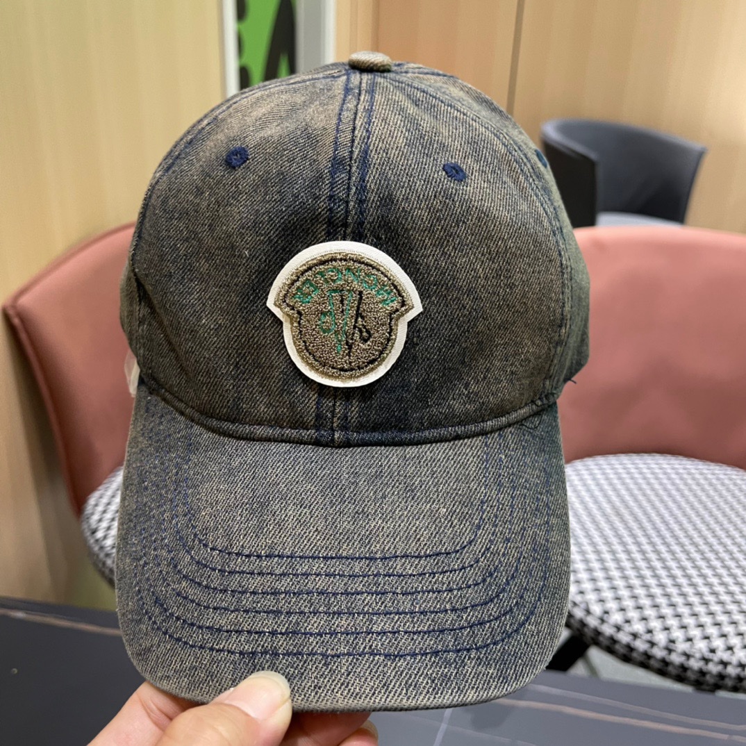 Moncler蒙口经典牛仔棒球帽经典流行款原版帆布料轻盈透气！质量超赞基础头围56贴片可调节