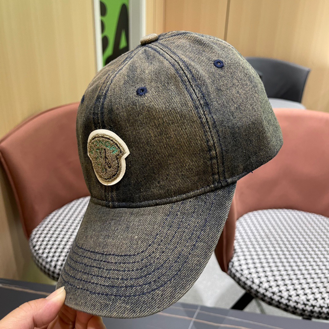 Moncler蒙口经典牛仔棒球帽经典流行款原版帆布料轻盈透气！质量超赞基础头围56贴片可调节