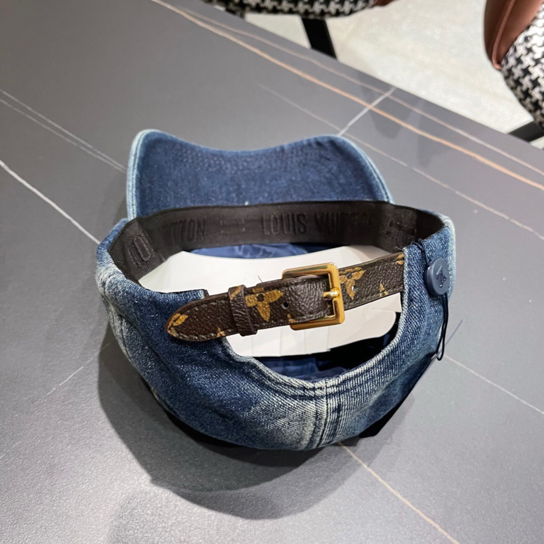 新款出货LV路易威登新款原单棒球帽专柜1:1开模订制精细刺绣！质量超赞基础头围56贴片可调节
