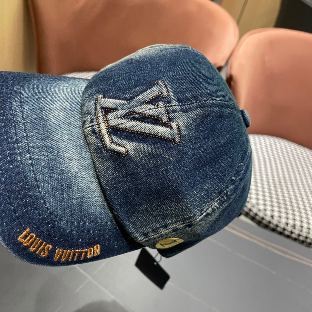 新款出货LV路易威登新款原单棒球帽专柜1:1开模订制精细刺绣！质量超赞基础头围56贴片可调节
