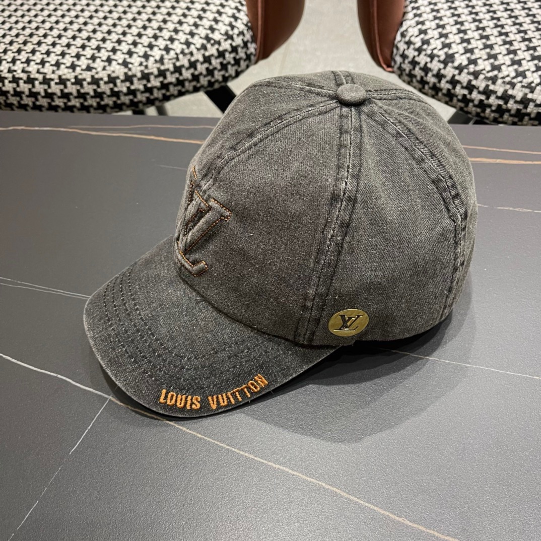 新款出货LV路易威登新款原单棒球帽专柜1:1开模订制精细刺绣！质量超赞基础头围56贴片可调节