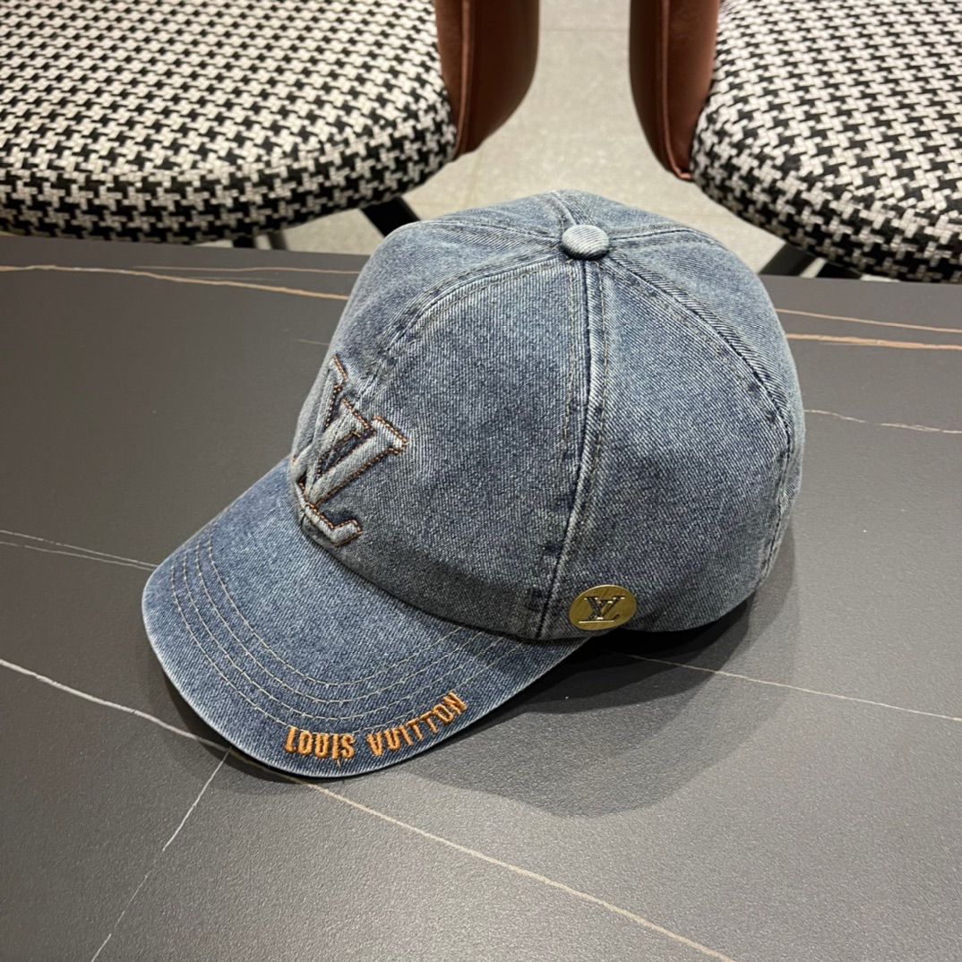 新款出货LV路易威登新款原单棒球帽专柜1:1开模订制精细刺绣！质量超赞基础头围56贴片可调节