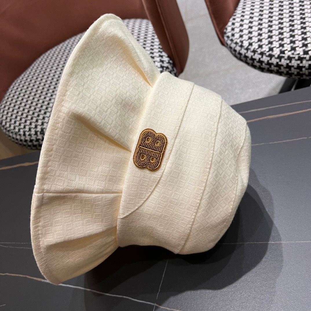 BALENCIAGA巴黎世家2024夏季新款渔夫帽帆布帽简约休闲百搭款头围57cm