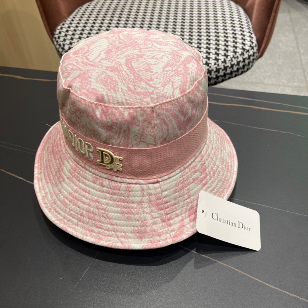 迪奥Dior官网最新满印迪奥logo渔夫帽防晒指数超高有型不软塌可随意折叠携带方便
