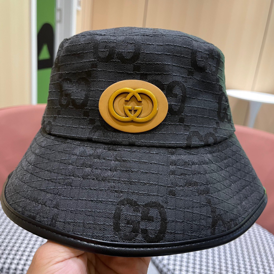 GUCCI古奇2024专柜新款简约渔夫帽很潮！休闲运动款经典制作超级好搭衣服！