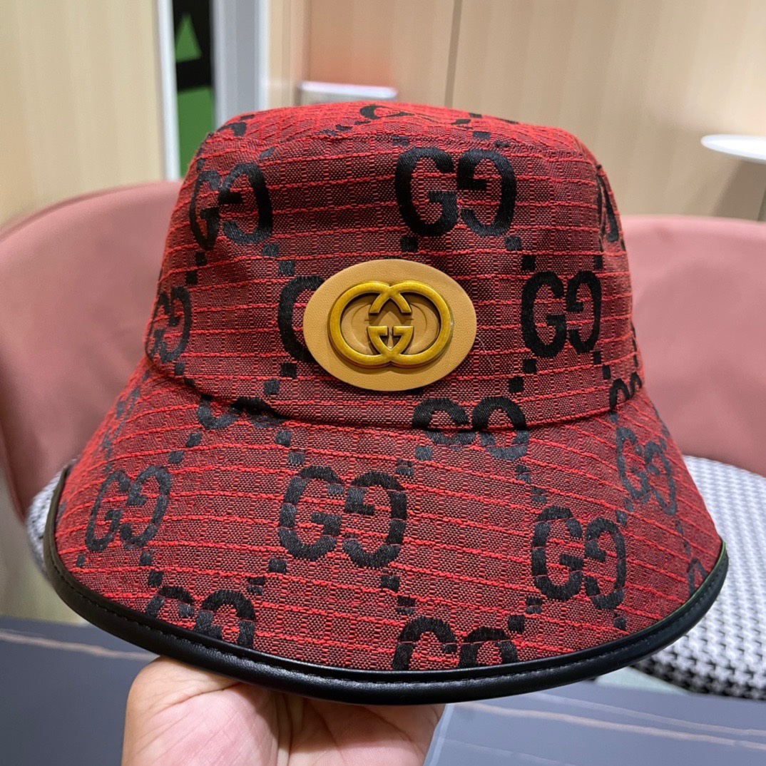 GUCCI古奇2024专柜新款简约渔夫帽很潮！休闲运动款经典制作超级好搭衣服！