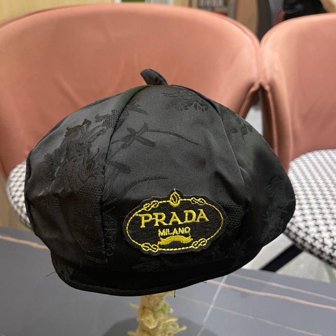 PRADA普拉达贝雷帽女春秋款显脸少韩系2024新款
