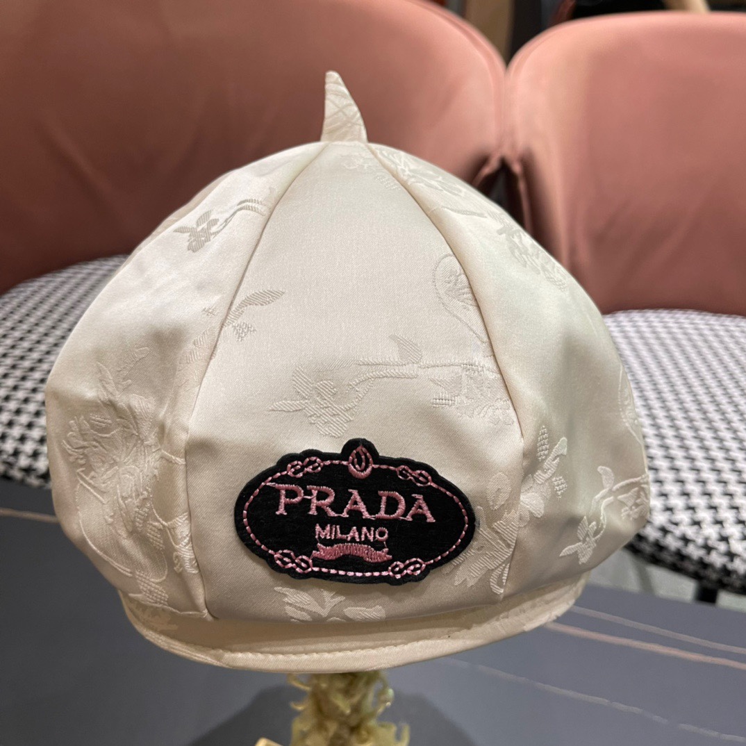 PRADA普拉达贝雷帽女春秋款显脸少韩系2024新款