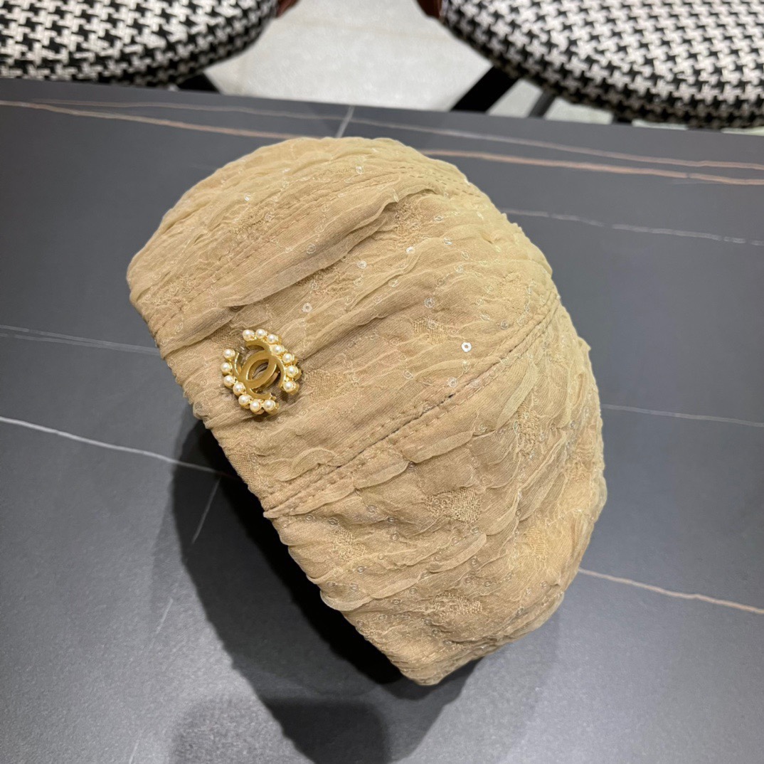 Chanel香奈儿早秋款亮片甜妹贝雷帽日系纯色百搭可爱蓓蕾帽子女生韩版