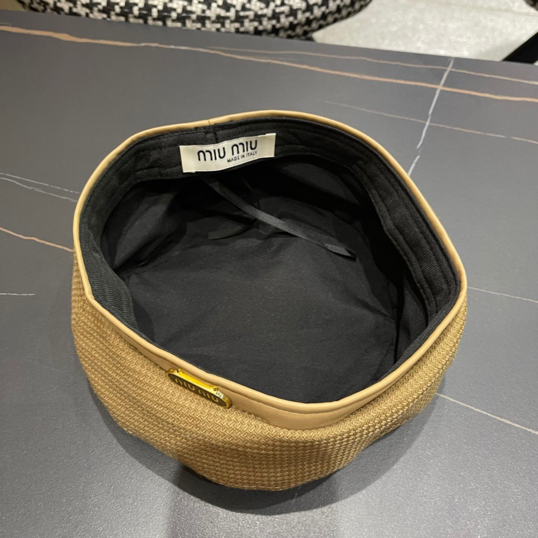 谬谬MIUMIU系列新品贝雷帽2024爆款INS时尚潮人同款单品
