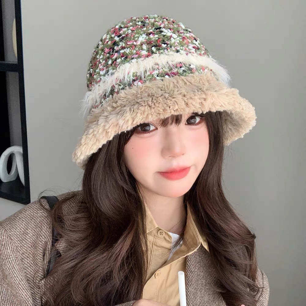 蒙囗MONCLER秋冬款女拼色双耳保毛绒渔夫帽时尚百搭毛绒护耳帽