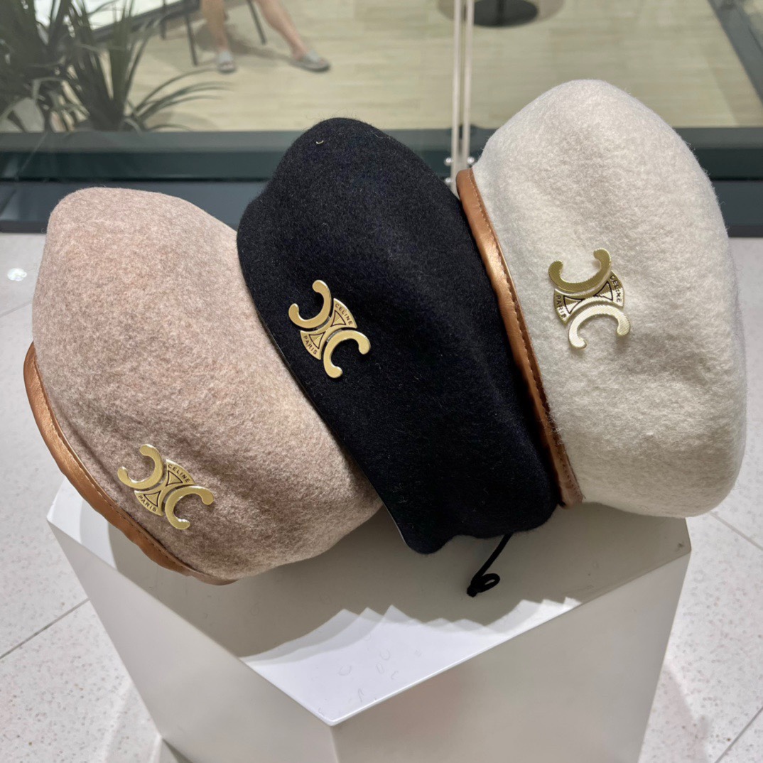 Celine赛琳羊毛贝雷帽烫印金色logo头围57cm