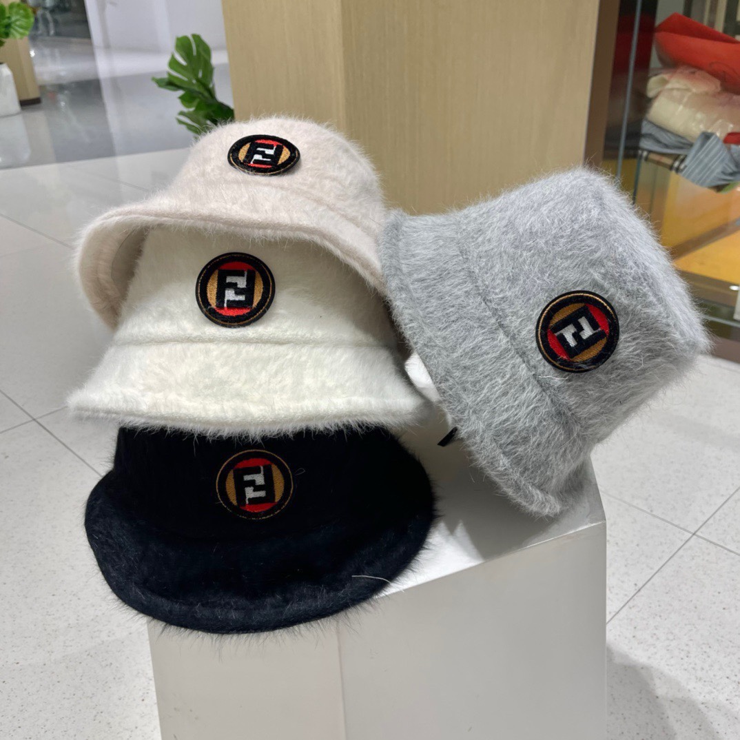 芬迪Fendi2023秋冬新款渔夫帽加厚保暖渔夫帽