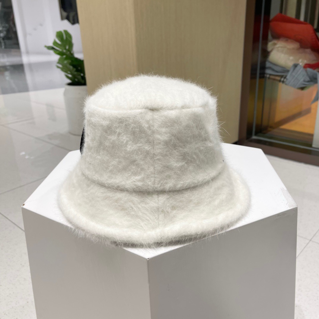 芬迪Fendi2023秋冬新款渔夫帽加厚保暖渔夫帽