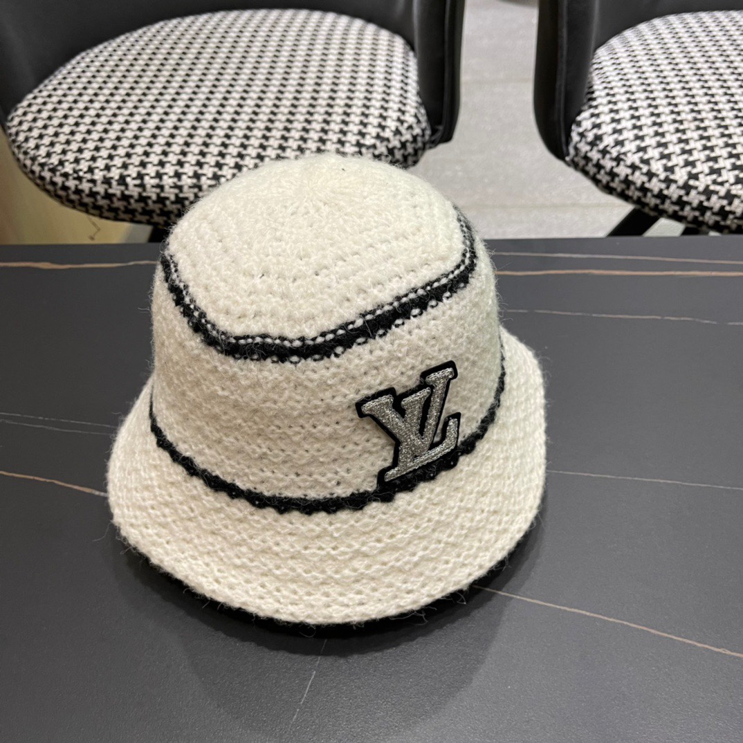 LV路易威登秋冬经典水桶渔夫帽非常经典的经典出门必备非常显脸小