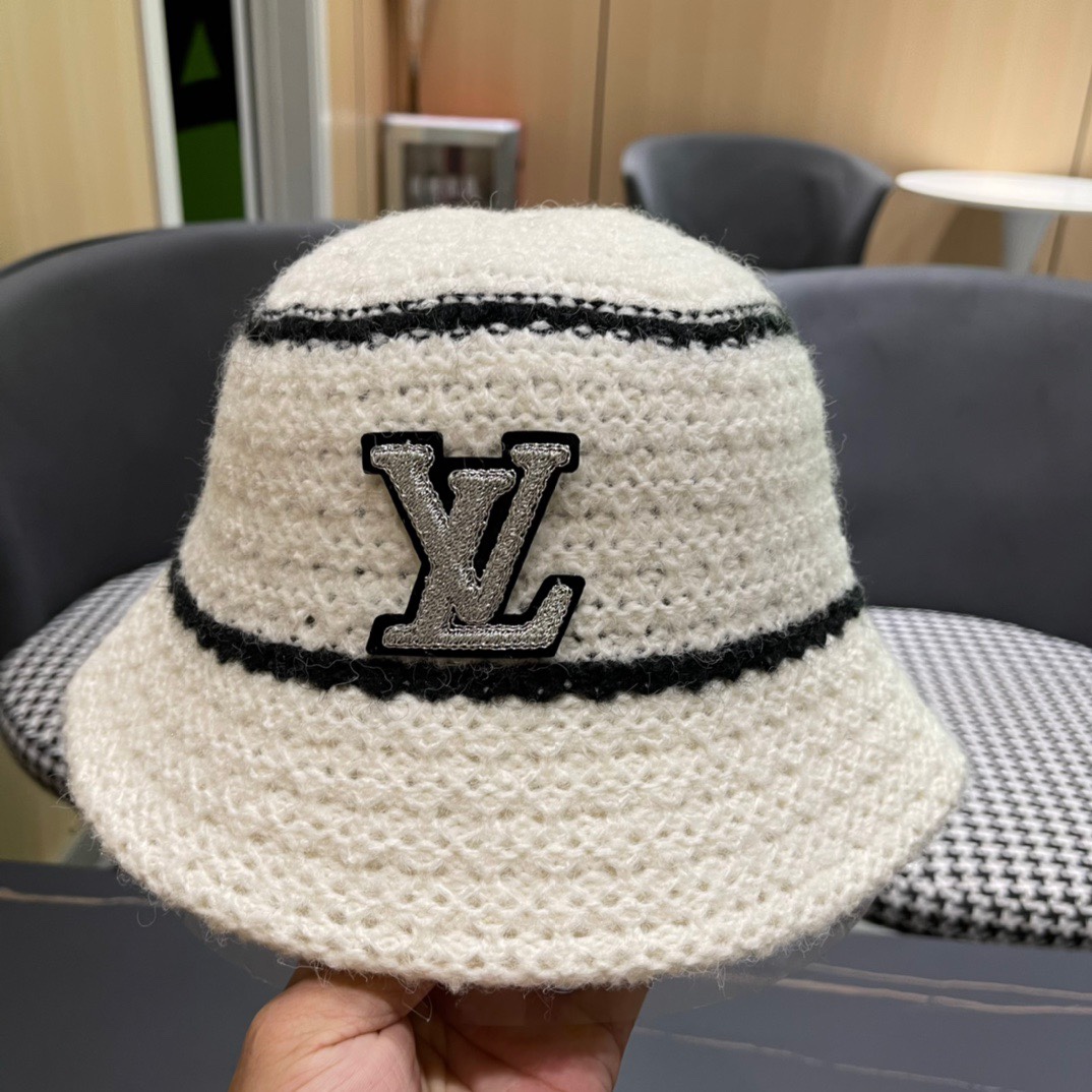 LV路易威登秋冬经典水桶渔夫帽非常经典的经典出门必备非常显脸小