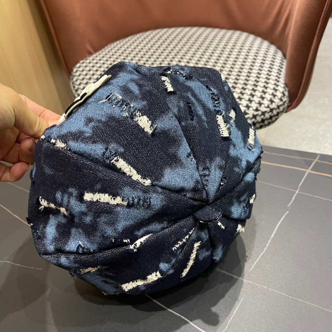 LOEWE罗意威2024新款牛仔八角贝雷帽设计感满满爆款出货超级好搭新款上架