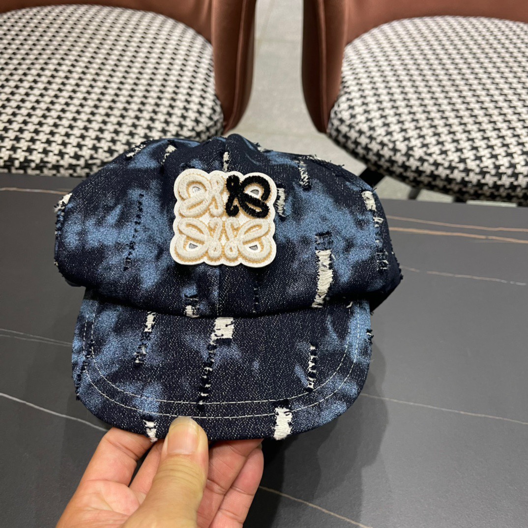 LOEWE罗意威2024新款牛仔八角贝雷帽设计感满满爆款出货超级好搭新款上架