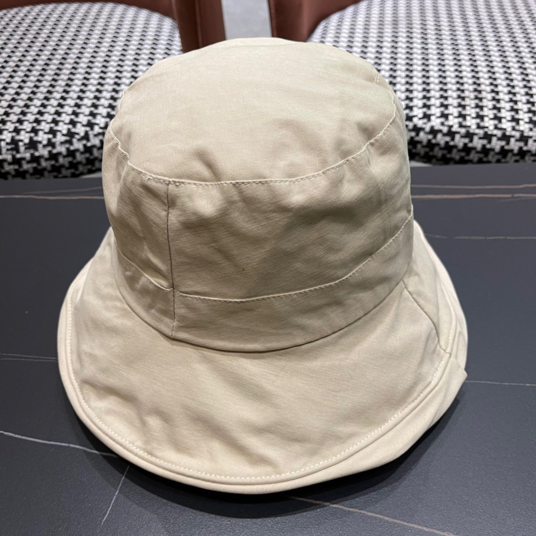 CELINE赛琳2024新款简约渔夫帽简约大气夏季新品