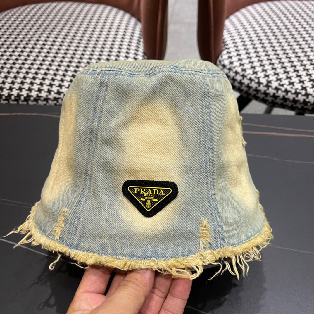 普拉达Prada新款水桶牛仔渔夫帽精致格调有感觉断货热门质量超赞