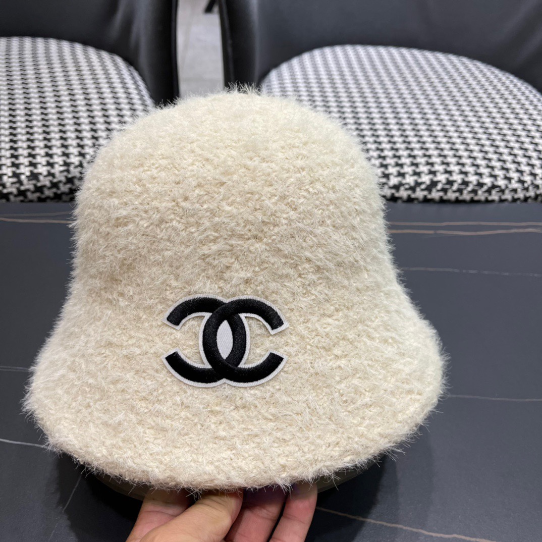 Chanel香奈儿2024秋冬款渔夫帽毛绒保暖韩版百搭盆帽潮冬天必备