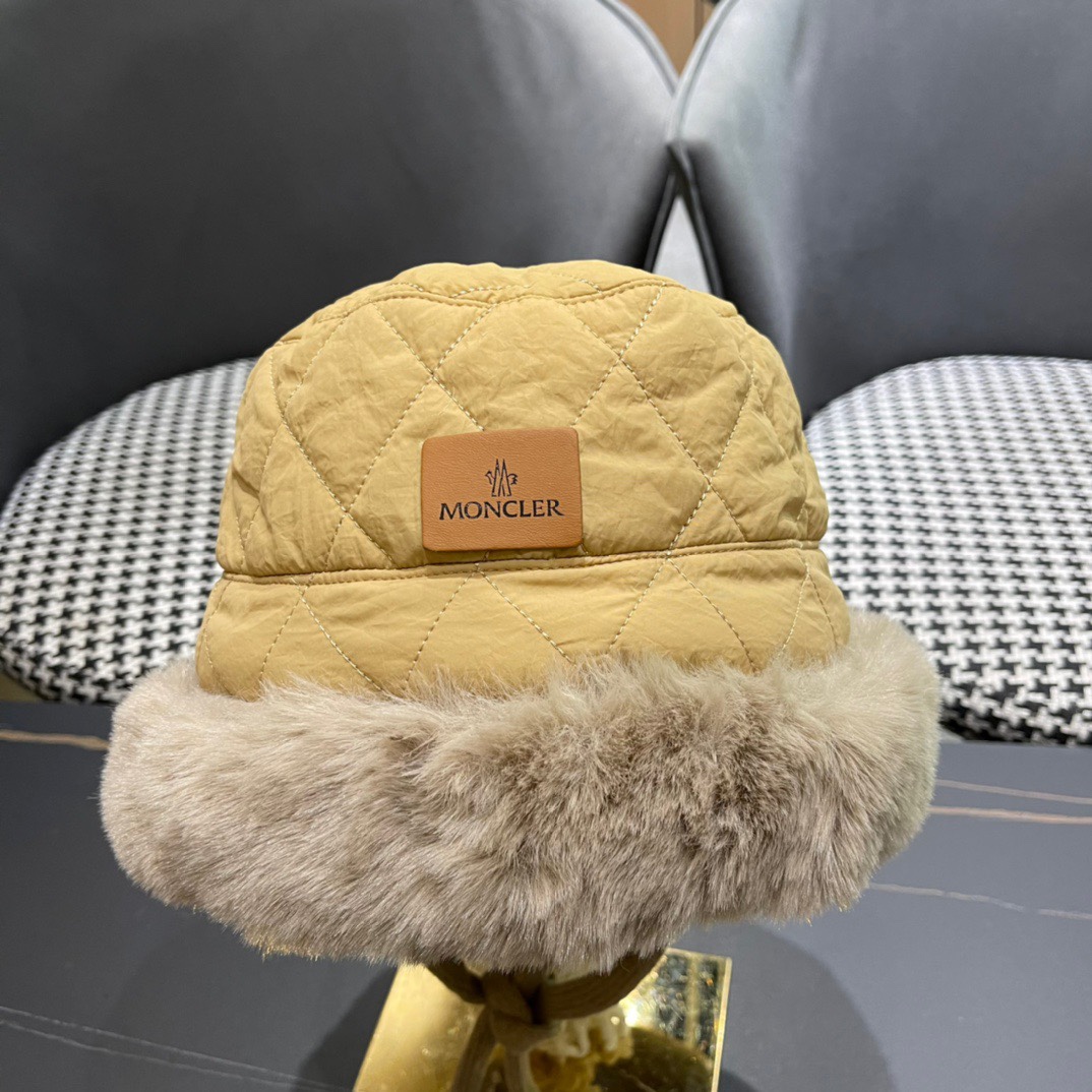 蒙囗MONCLER2024秋冬款毛绒护耳雷锋帽加厚更保暖时尚流行质感一流秋冬保暖最佳名品赶紧订购哦跑量款