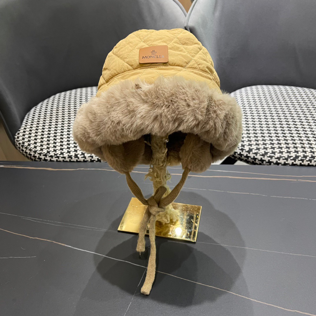 蒙囗MONCLER2024秋冬款毛绒护耳雷锋帽加厚更保暖时尚流行质感一流秋冬保暖最佳名品赶紧订购哦跑量款