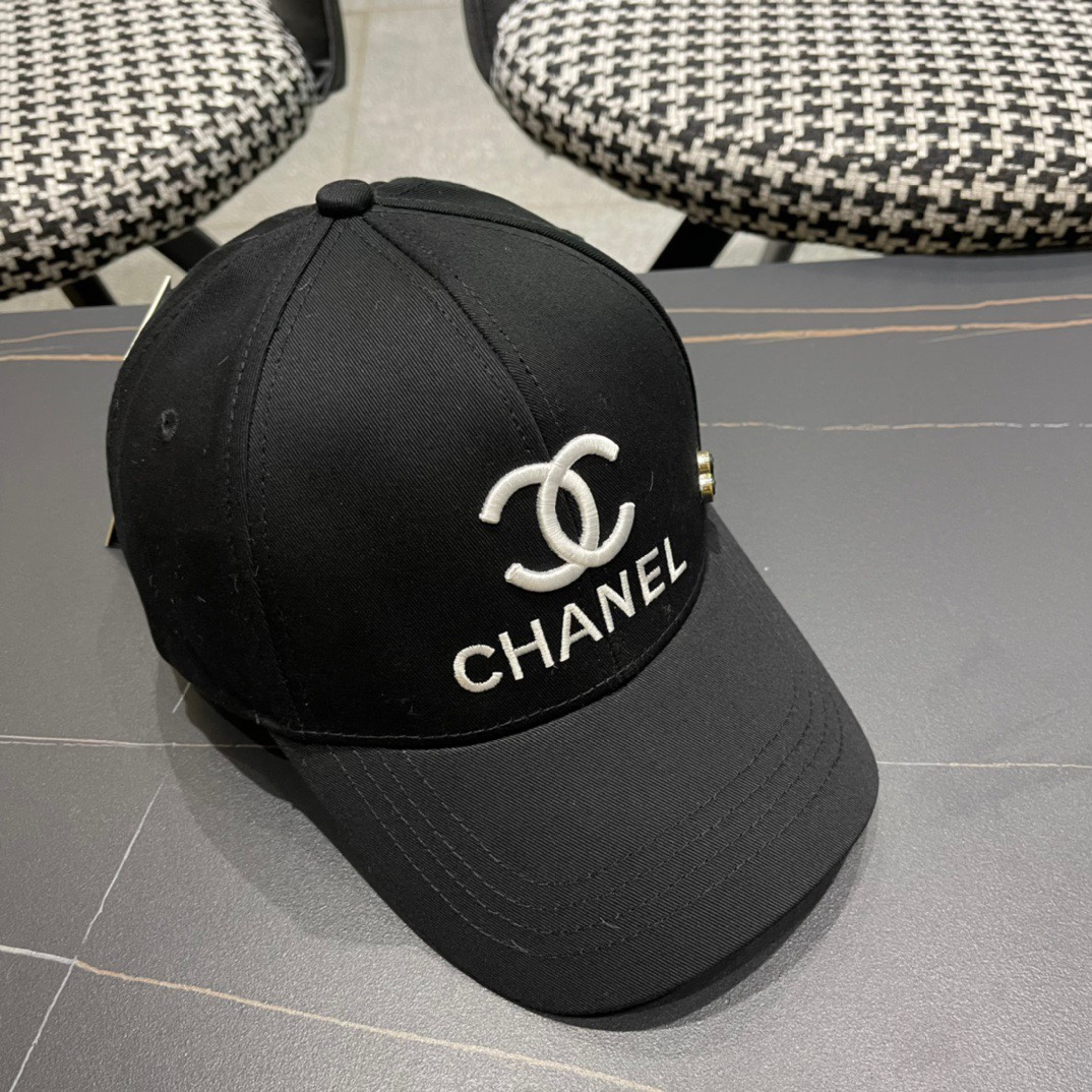  Chanel（香奈儿）专柜新款原单棒球帽，11开模订制，立体刺绣，精致无暇！原厂品质，独家实物拍摄。