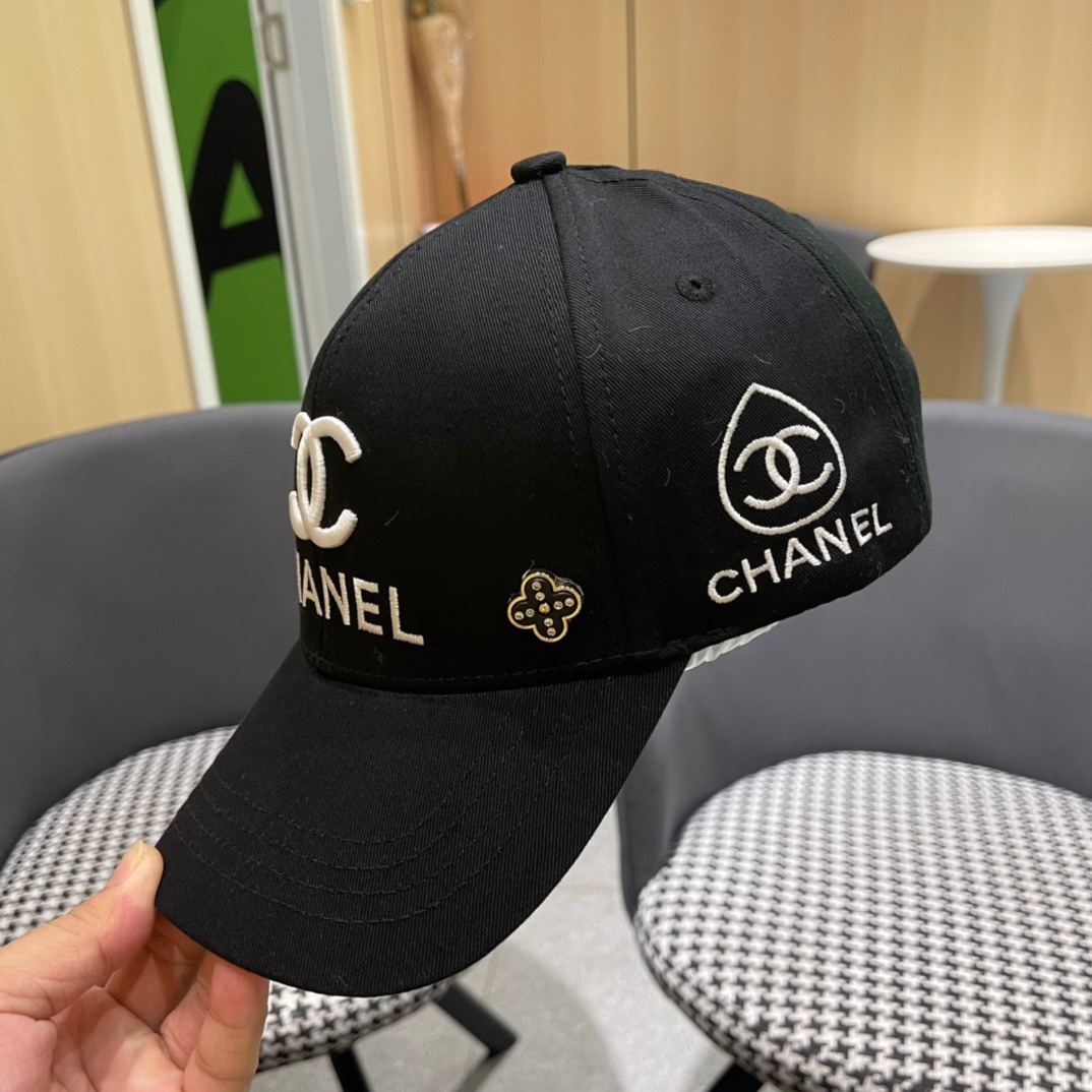  Chanel（香奈儿）专柜新款原单棒球帽，11开模订制，立体刺绣，精致无暇！原厂品质，独家实物拍摄。