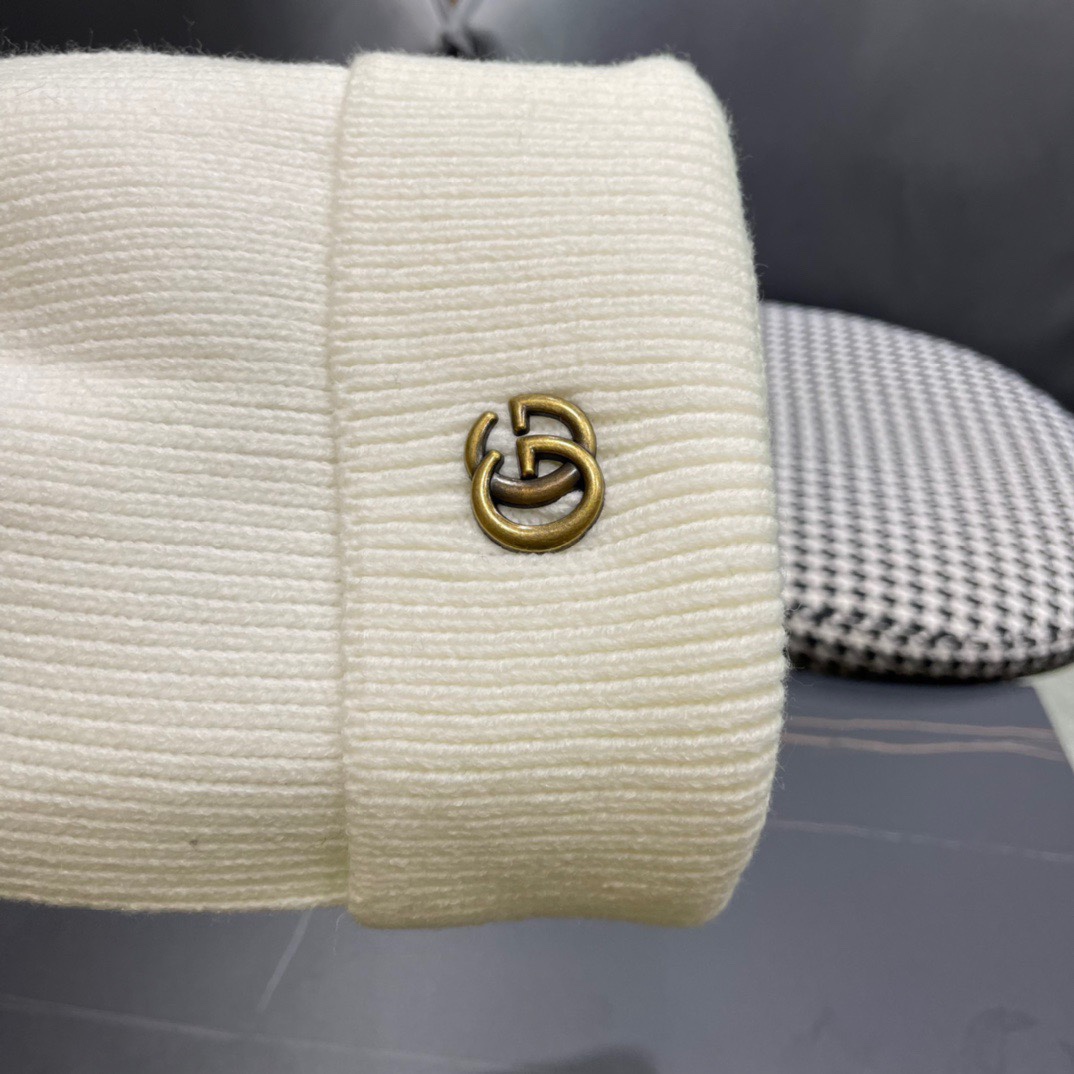 GUCCI古奇 时尚法式羊毛毛线帽子女冬季保暖针织帽潮条纹毛线帽