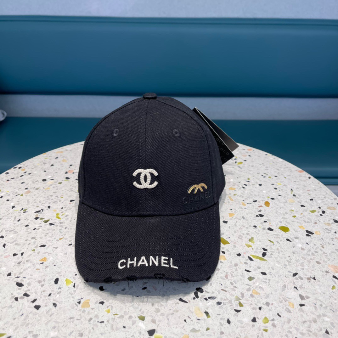 NO:215378,Chanel CHANEL four-season original single baseball cap, logo small fragrance classic simple, fashionable and casual design new product hat fisherman hat baseball cap knit hat, hat, chanel, chanel, espadrilles, hats19860909香奈儿CHANEL 四季款原单棒球帽,logo小香经典简约,时尚休闲设计 跑量新品帽子渔夫帽棒球帽针织帽,帽子,chanel,chanel,espadrilles,hats,hat