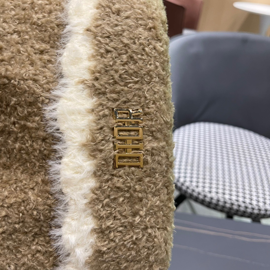 DIOR迪奥毛线帽子女2024秋冬季小可爱针织帽加厚保暖套头网红款大头围