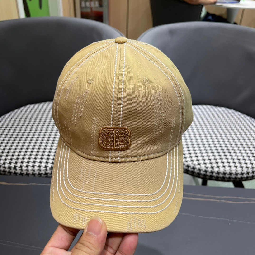  新品Balenciaga巴黎世家新款棒球帽
现货秒发🧢简约时尚超级无敌好看的帽子！情侣款！原单货比起其