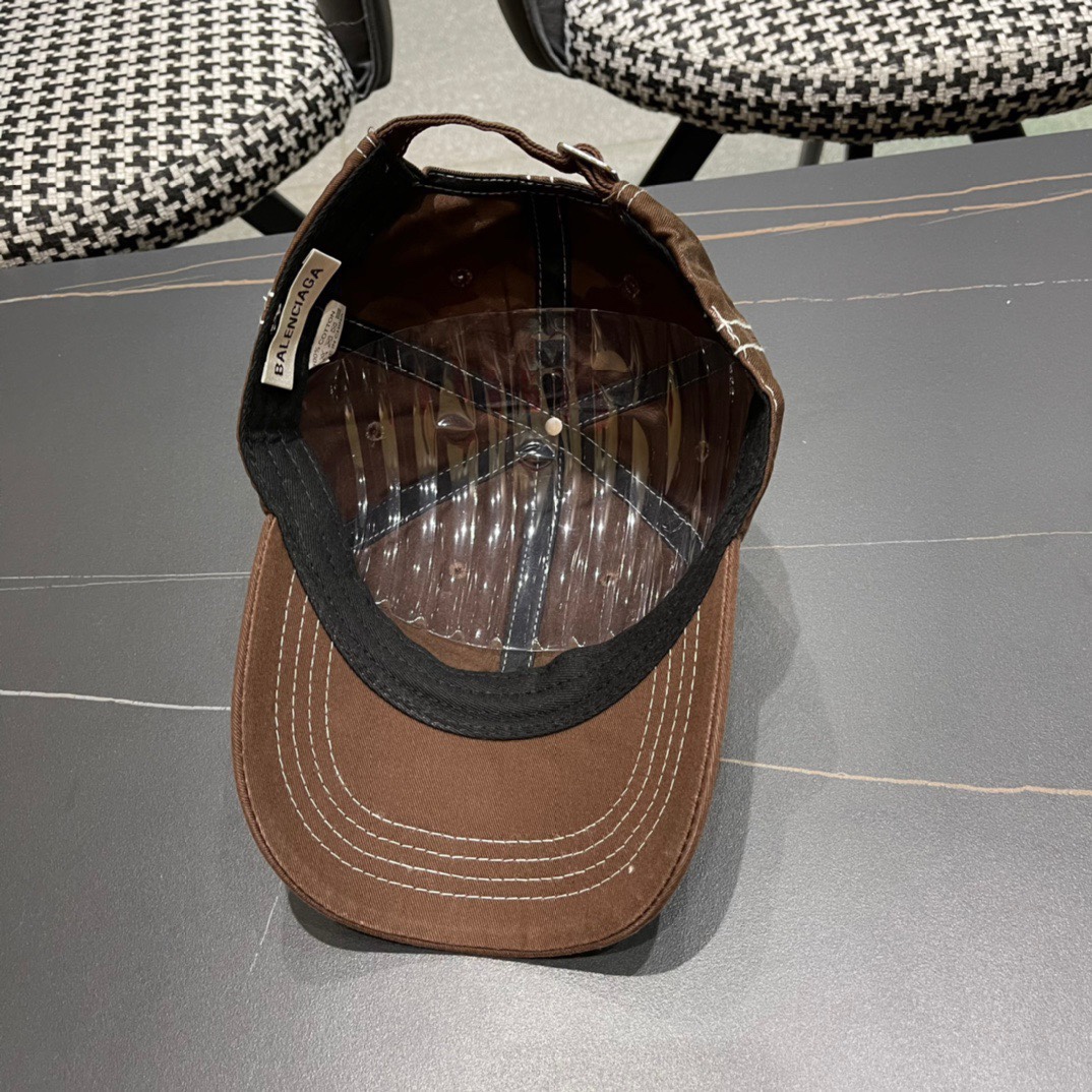  新品Balenciaga巴黎世家新款棒球帽
现货秒发🧢简约时尚超级无敌好看的帽子！情侣款！原单货比起其