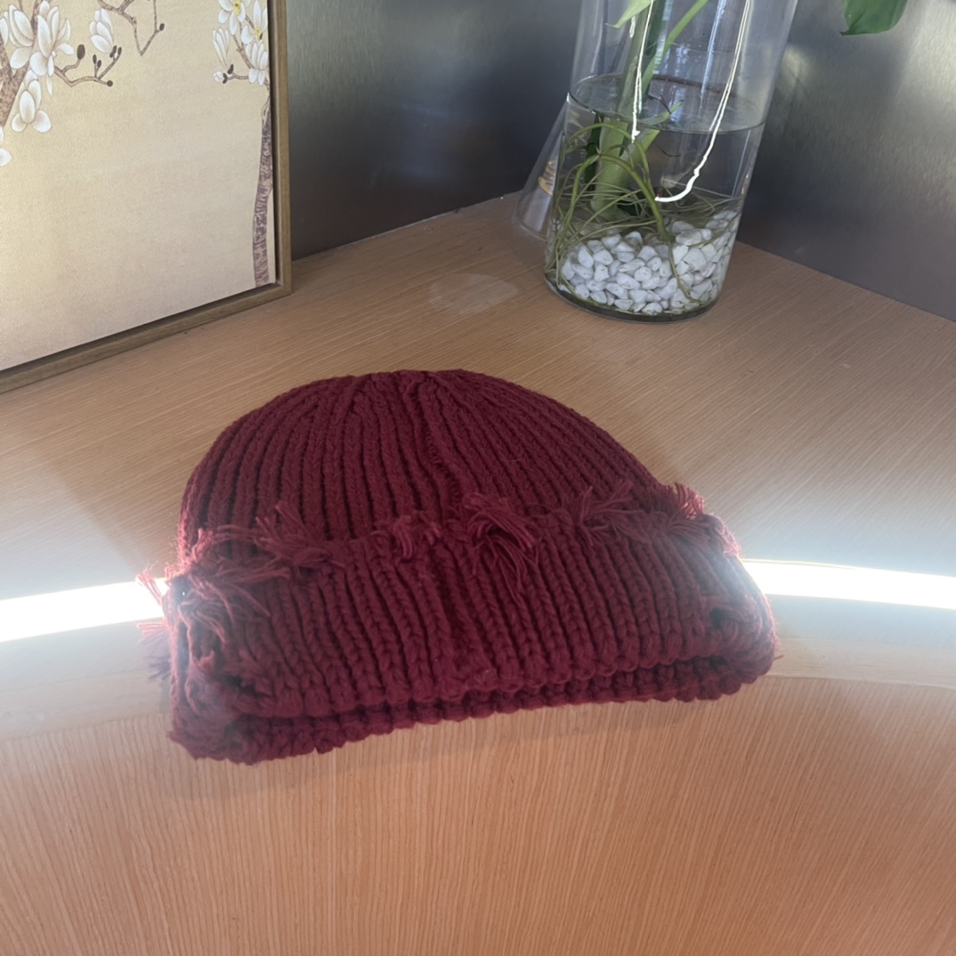  Moncler蒙口，秋冬粗线破线毛线帽，针织帽作为冬季穿搭必备