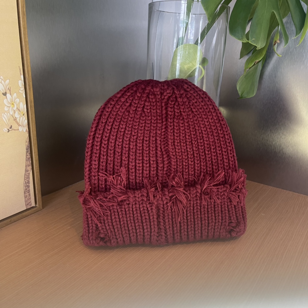  Moncler蒙口，秋冬粗线破线毛线帽，针织帽作为冬季穿搭必备