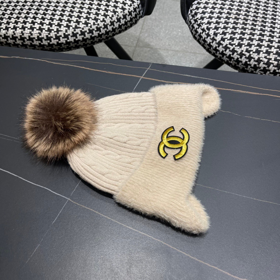 Chanel香奈儿针织毛线帽护耳保暖帽